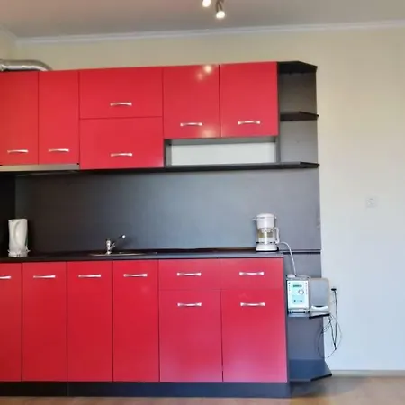 Апартамент Modern 1 Bedroom In Amadeus 5